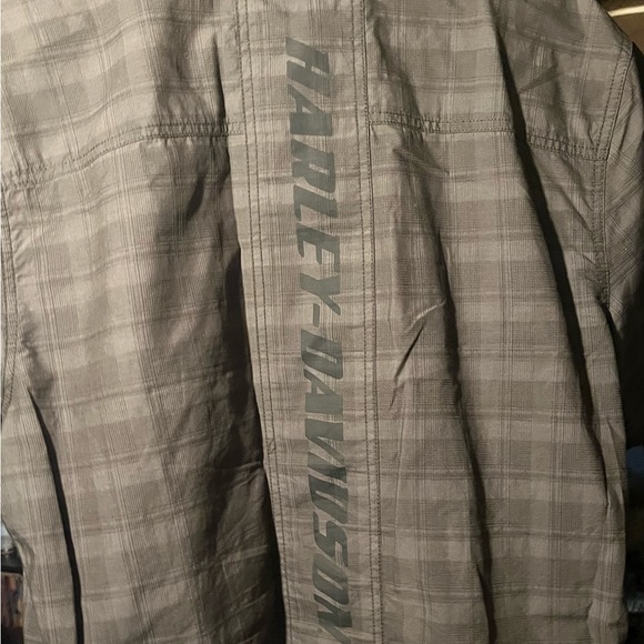 Harley Davidson Button Down short sleeve - Picture 6 of 8